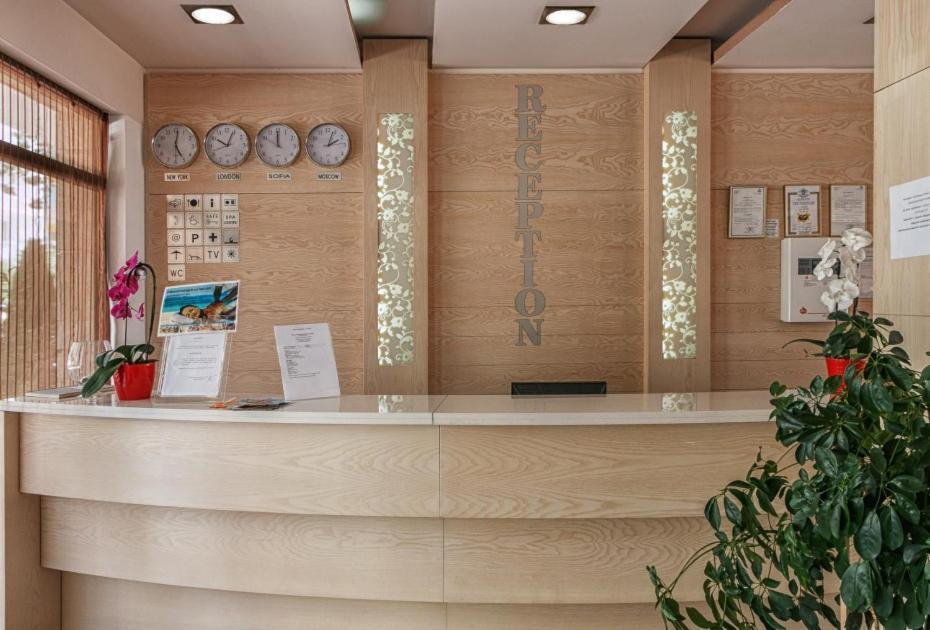 圣弗拉斯 Александра酒店 外观 照片