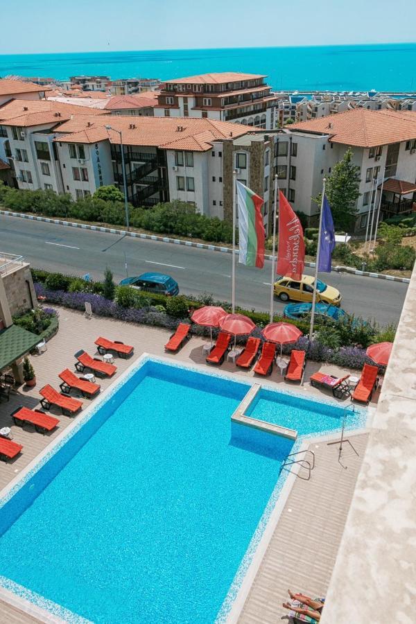 圣弗拉斯 Александра酒店 外观 照片